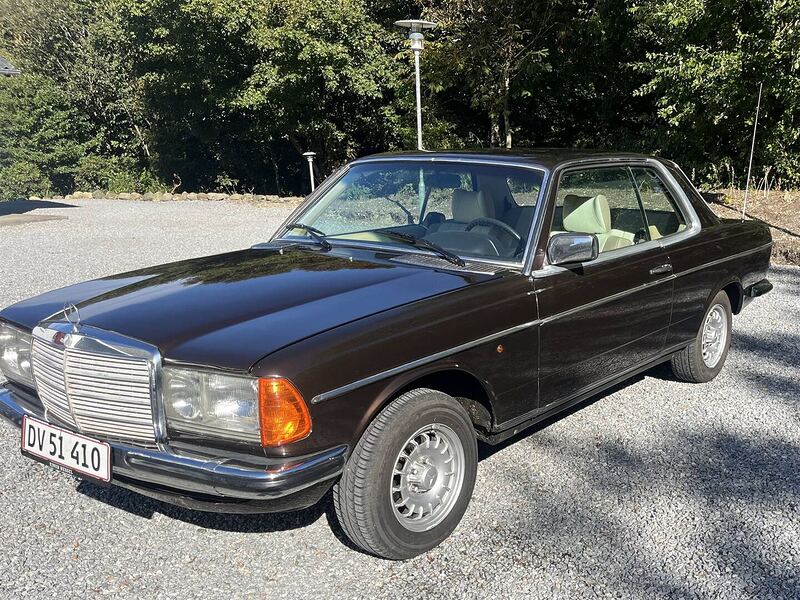Mercedes-Benz W123 230 CE Coupe – bil til salg på Smallblock.dk